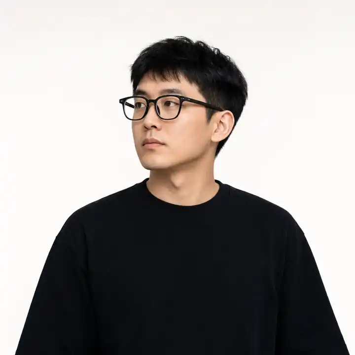 林知远的工作室肖像